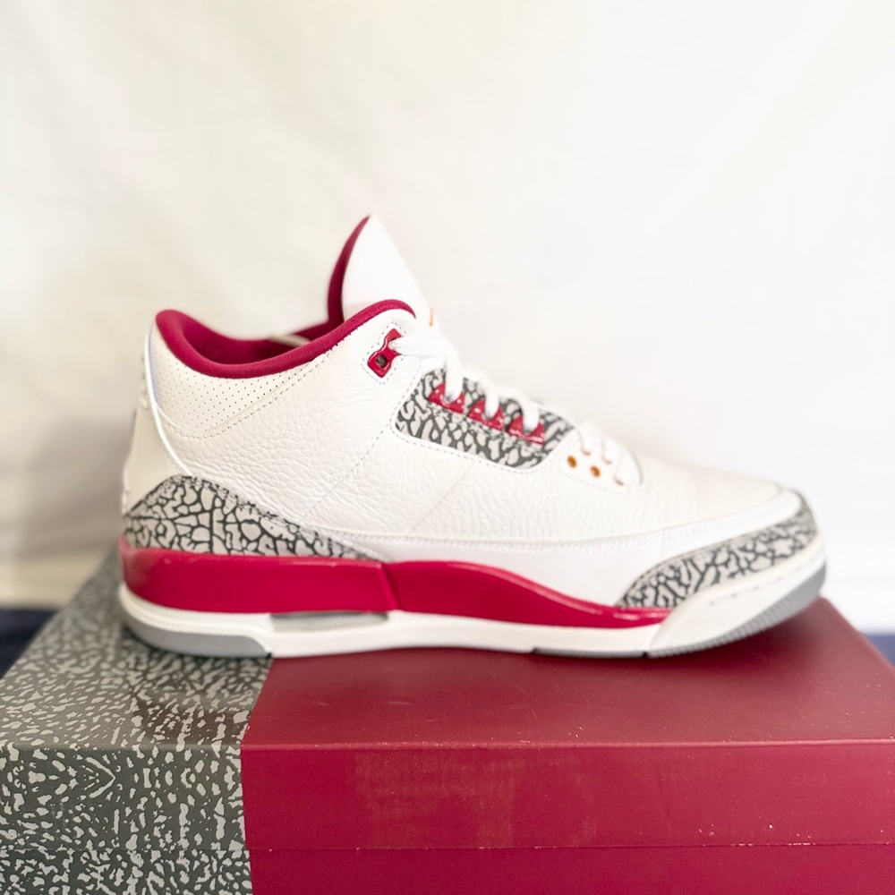 AUTHENTIC Jordan 3 Retro Cardinal Red size 12 CT8532-126 2022 PRE-OWNED w/ box - Picture 3 of 9